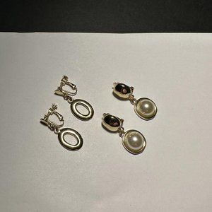 Lot of 2 Gold Tone Clip On Dangle Drop Earrings